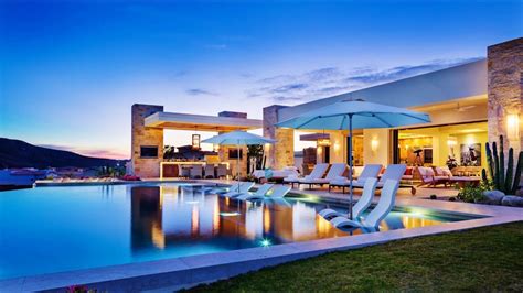 Amazing Modern Contemporary Luxury Beach Residence In El
