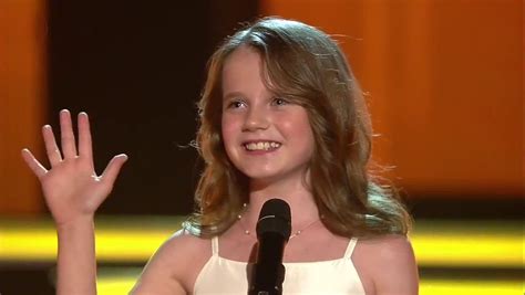 Amira Willighagen In Germany For English Speaking