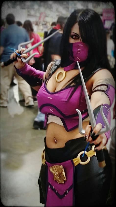 page        mileena cosplays   time gamers decide