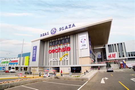 real plaza es el centro comercial  la mejor reputacion del peru