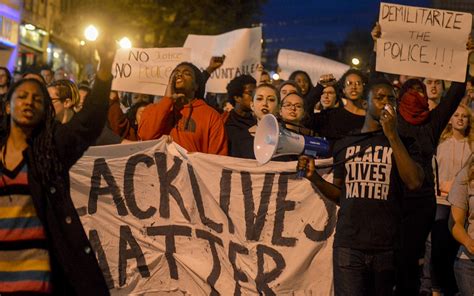 hundreds gather  blm demonstration indiana daily student