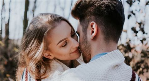 [2019] how to make a girl horny and turn her on 14 awesome tips