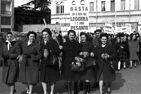8 marzo una storia al femminile lungo un secolo corriere it