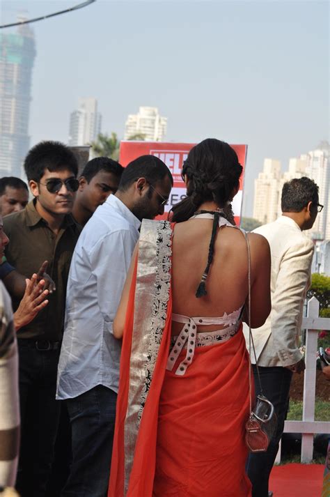 actress sonam kapoor hot backless at the hello classic