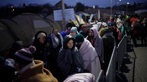 Nearly 1 6 Million Refugees Have Fled Ukraine To Poland Polish Border