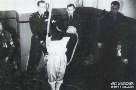 日本战犯绞刑是怎么执行的 约翰·伍德将战犯悉数送进地狱 小狼观天下