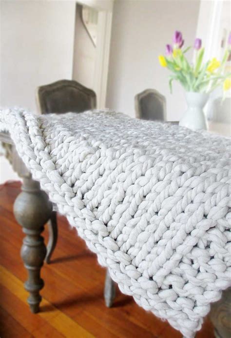 diy chunky knit throw blanket  trendy comfy easy root  bloom