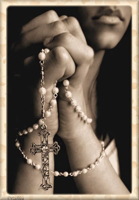 virgen maria ruega por nosotros el santo rosario