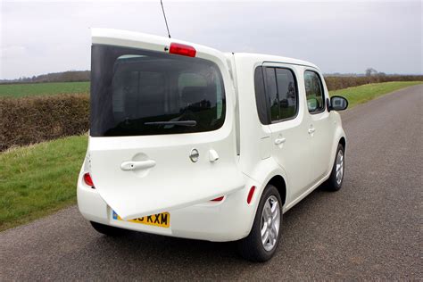 nissan cube estate   review parkers