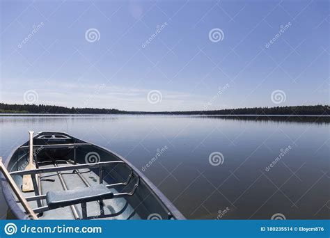 boat ride   lake stock photo image  beautiful