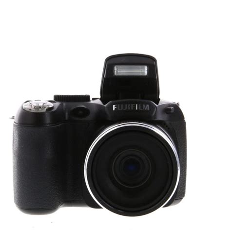 fujifilm finepix  digital camera black mp camera  requires  aa  keh camera
