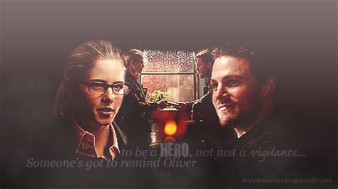 Arrow Felicity Smoak And Oliver Queen 1 Because He Can Protect Her