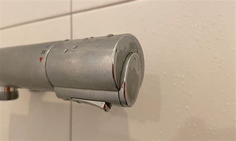 toiletpot  wc ontkalken  manieren voor een vlekkeloos resultaat