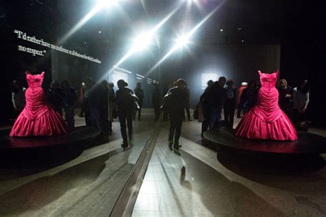 ‘charles James Beyond Fashion ’ A Retrospective At The Met The New