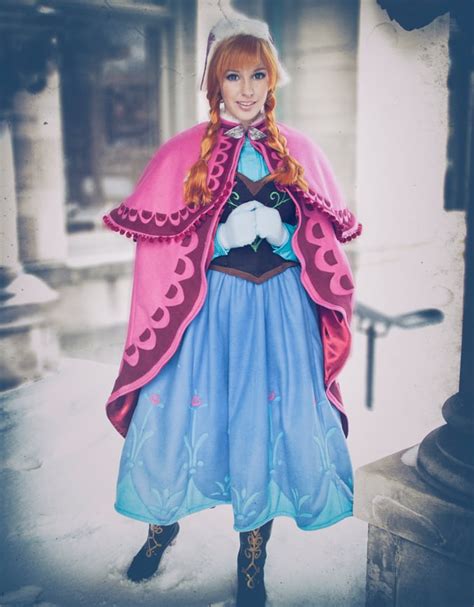 Anna 45 Anna And Elsa Costume Ideas For A Frozen