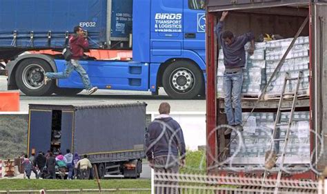 migrants calais migrants illegal immigrants uk migrants uk border agency uk border control