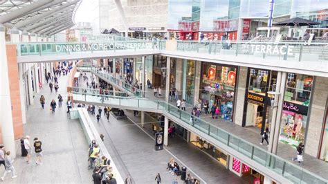uk shopping centres  crisis bbc news
