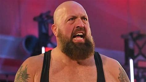 Big Show Walked In On Us Current Wwe Superstars Wife Recalls