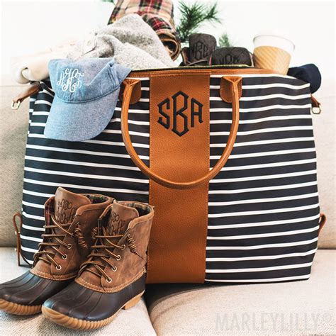 monogrammed gifts    ideas   woman   life blog