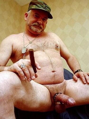 Hung Men With Cigars 213 Pics 2 Xhamster