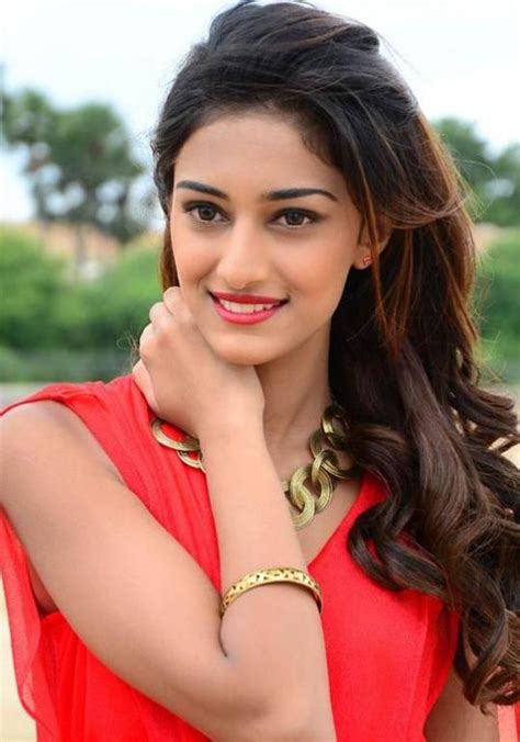 Erica Fernandes Age Movies Biography Photos
