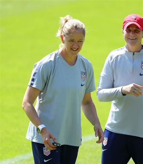 england snags superstar fitness coach dawn scott from uswnt