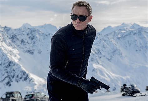 spectre review cineramble