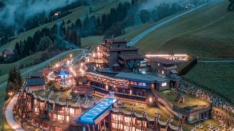 alpin panorama hotel hubertus da  hotel  valdaora kayak