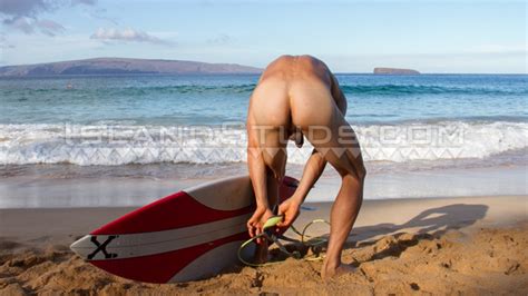 horny hung italian new york surfer hugo rides the waves jerking his fat cock ⋆ nude gay porn pics