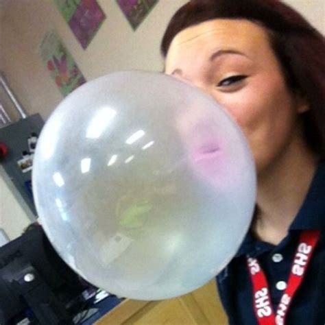 newest bubble gum blowing models sex photo