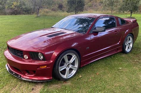ford mustang saleen  extreme coupe  sale cars bids