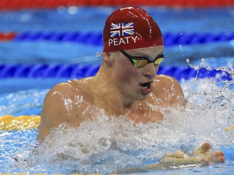 british swimmer adam peaty smashes own 100m breaststroke record