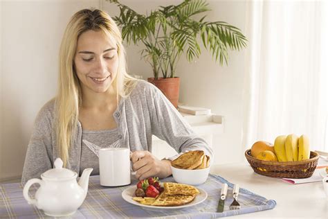 los beneficios de desayunar en casa ser saludables