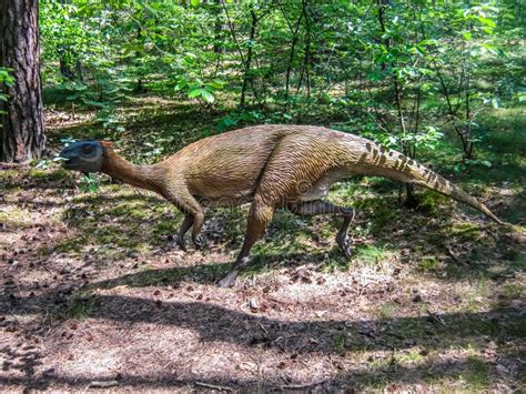 legged herbivoor dinosaurus twee  bos stock foto afbeelding bestaande uit gigantisch