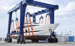 boat handling  boating  marine industry manufacturers