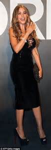 sofia vergara in plunging strapless dress at tom ford s fashion show with joe manganiello