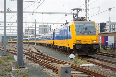 laatste trein amsterdam rotterdam gold  kebcb