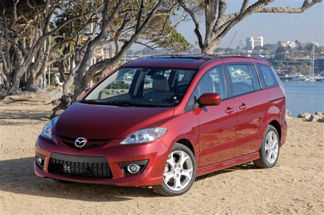 mazda  unveil   minivan  year autoevolution