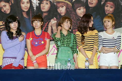 [i] 100221 Snsd 2nd Album Fansigning So Nyeo Shi Dae Addict