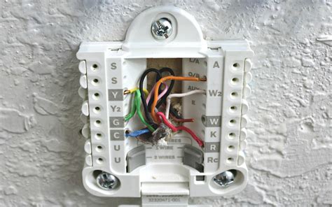 thermostat wiring  wires black  white