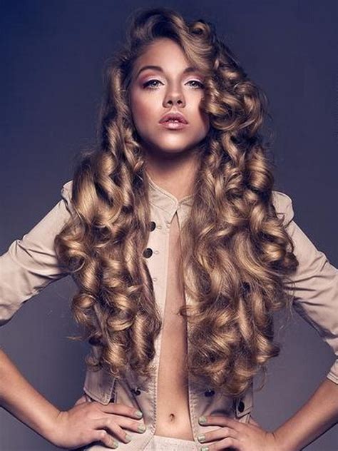 20 Long Curly Hairstyles Ideas For Womens The Xerxes
