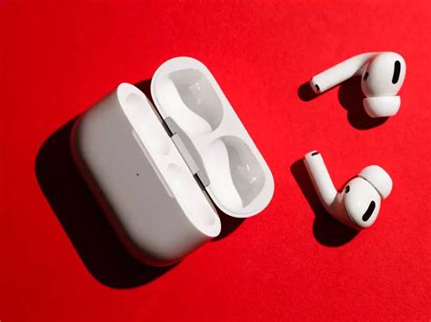 airpods update   latest firmware version  check  version