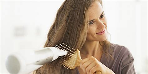 How To Blow Dry Your Hair Without Damaging It Bahrain