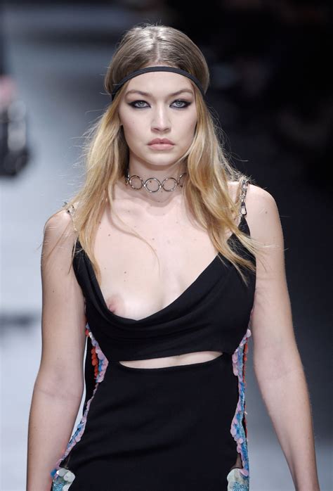 Oops Gigi Hadid Nip Slip On Versace Runway Uncensored