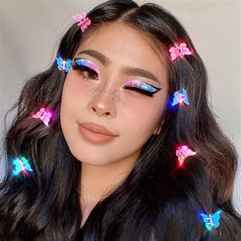 butterfly clips tiktok hair trend heres   hair trend  making