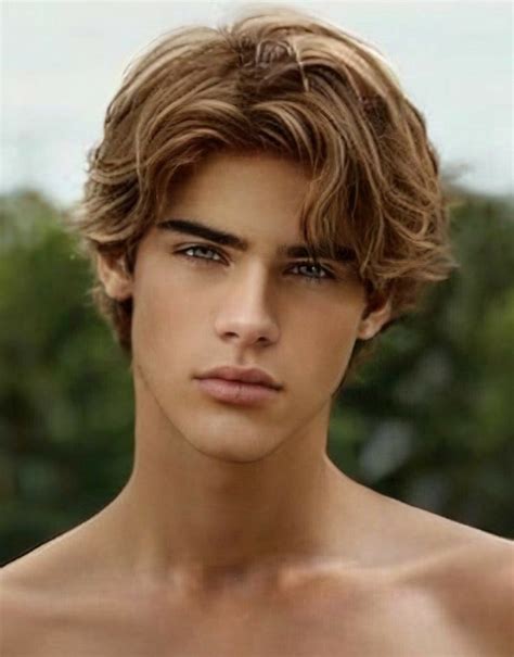 Men Haircut Styles Haircuts For Men Mens Hairstyles Best Hairstyles