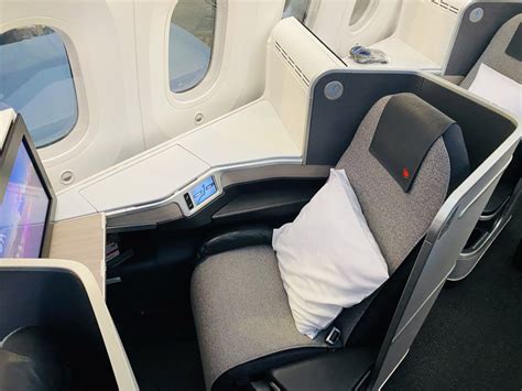 Review Air Canada 787 9 Business Class Live And Lets Fly
