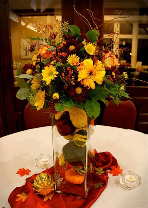 picture of beautiful fall wedding centerpieces