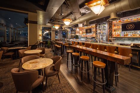 daniels broiler bellevues legacy steakhouse remodeled   years