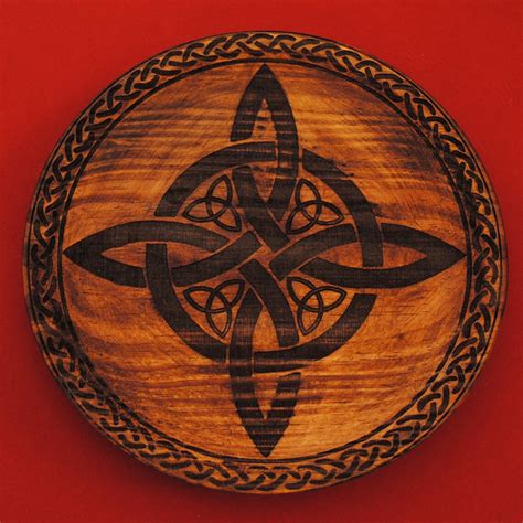 witch knot  celtic whining engraved  pine wood plate etsy